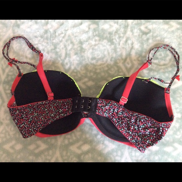 VS   Sexy Little Things  Fancy Pushup Bra  NWOT - Picture 2 of 8